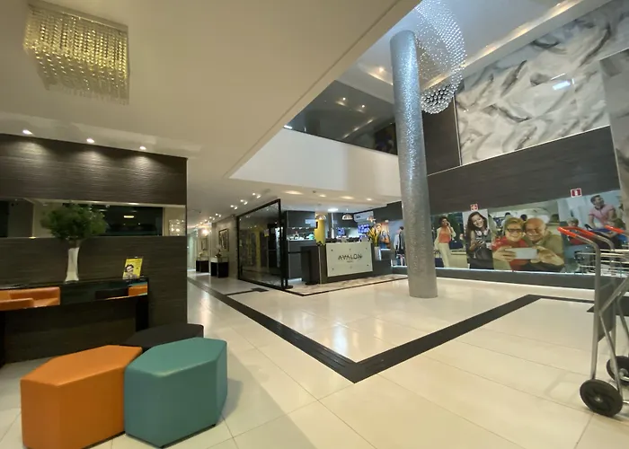 Hotel Avalon Maringa Economico