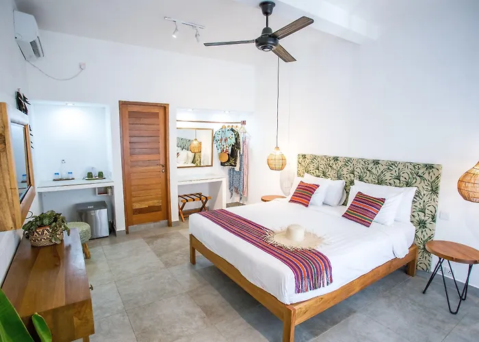 Abdi Hotel