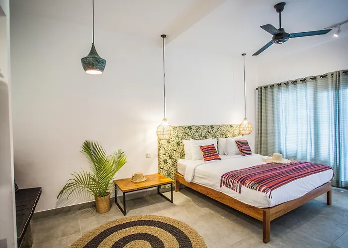 Abdi Hotel