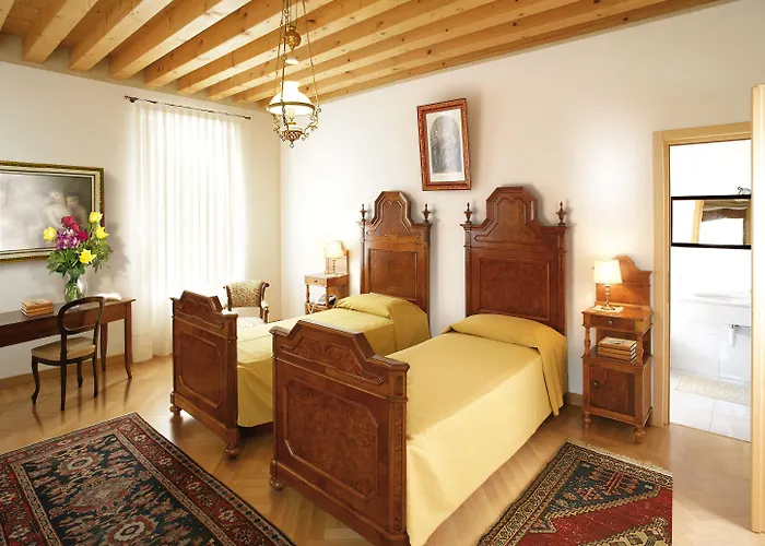 Villa Busta Hotel
