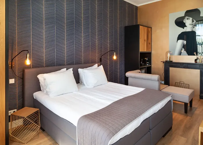 Hotel Julien