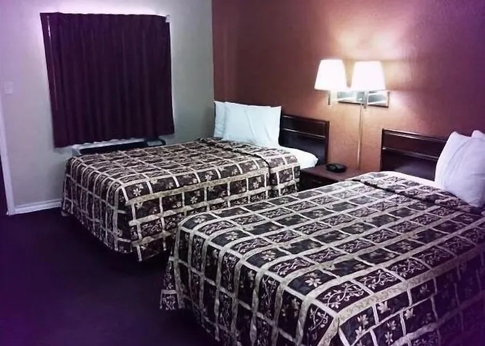 Deluxe Inn