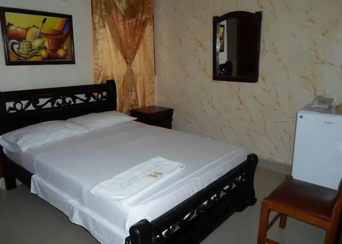 Hotel Granada Inn