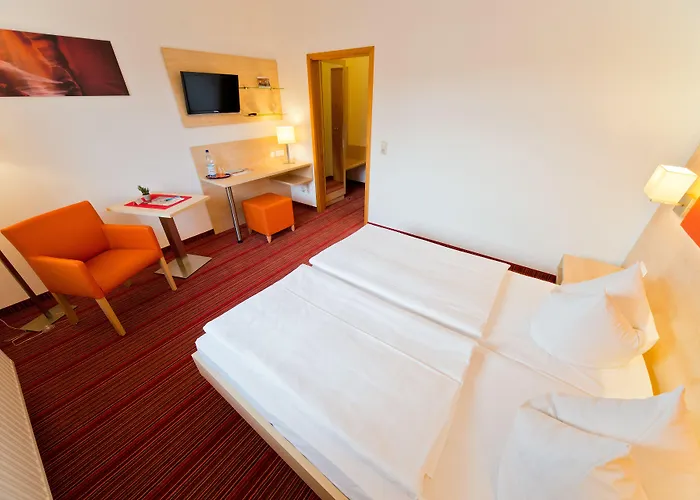 City Hotel