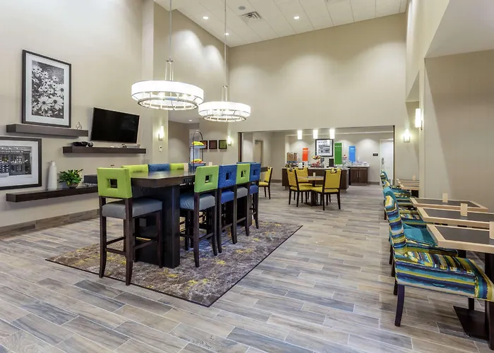 Hampton Inn & Suites Burlington