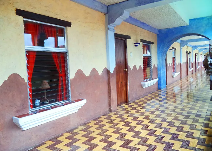 Hotel La Sin Ventura