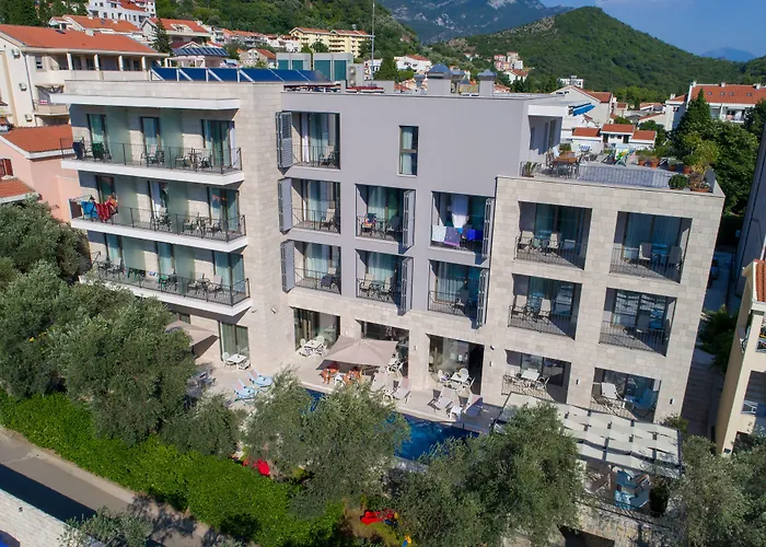 Hotel Eleven