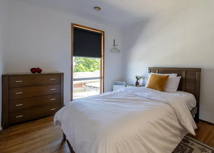 Room With King Single Bed