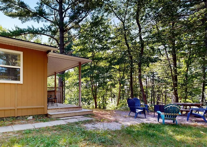 Roseway River Cottages