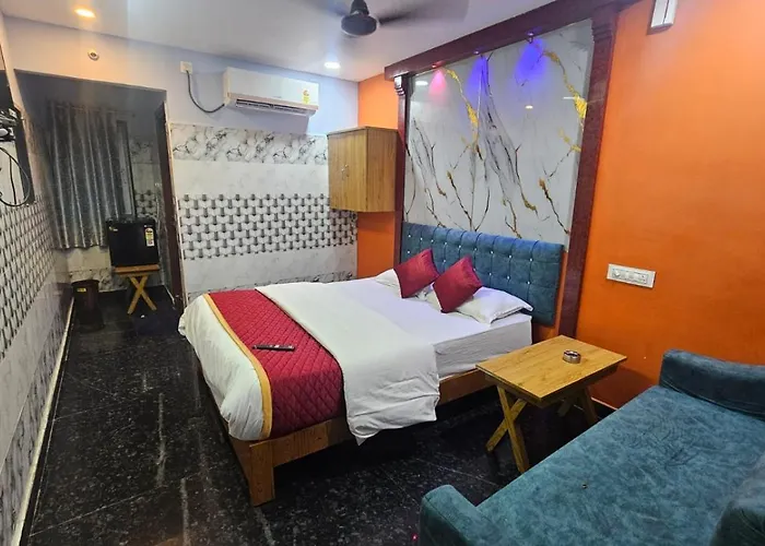 Vijayasree Grand And Function Plaza
