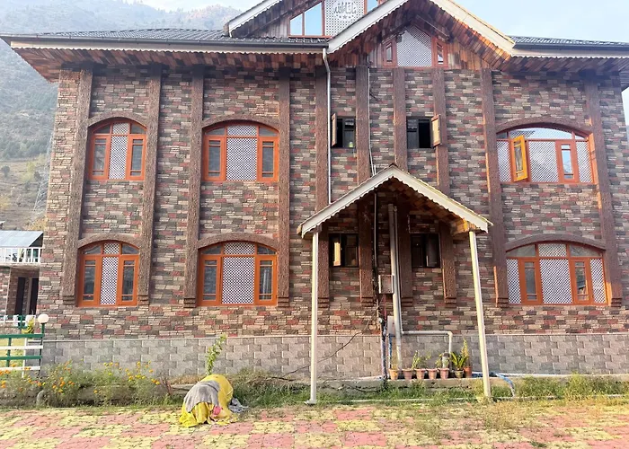 Himalyan Resorts
