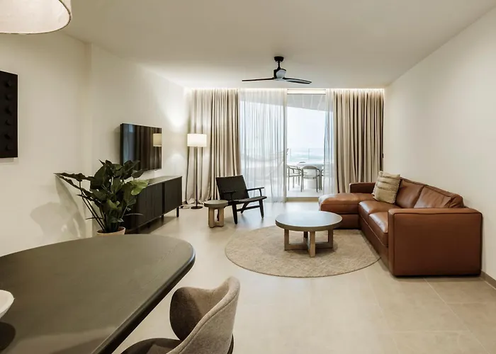 Ax The Heights Residences - Adults Only
