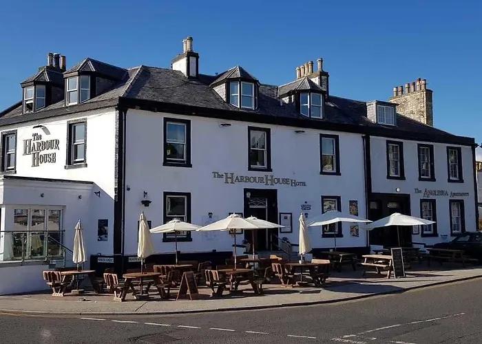 The Harbour House Hotel