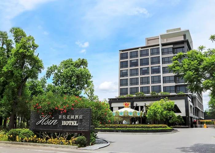 Hsin Hotel