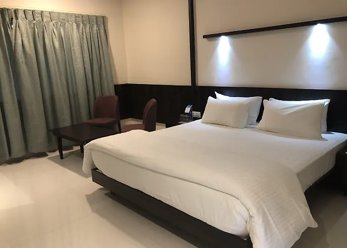 Kyriad Hotel Vijayapura By Othpl