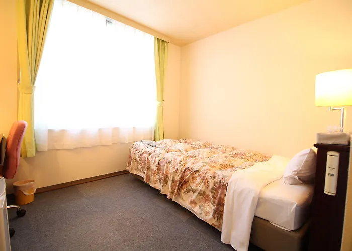 Royal Inn Shinyamaguchi Ekimae