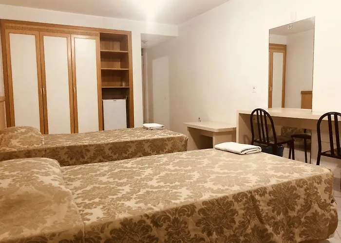 Hotel Diplomat By Bsb Inn