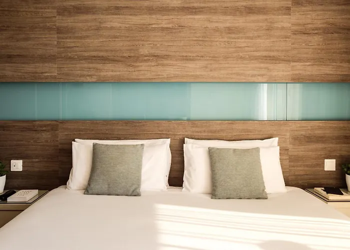 115 The Strand Hotel By Neu Collective
