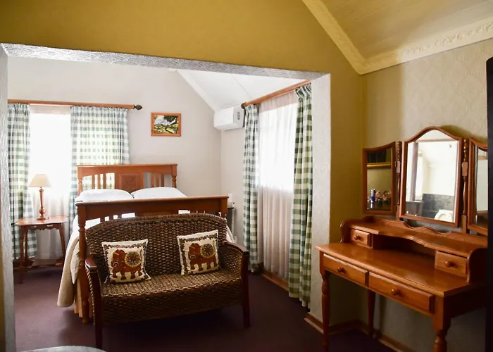 Hobbit Boutique Hotel