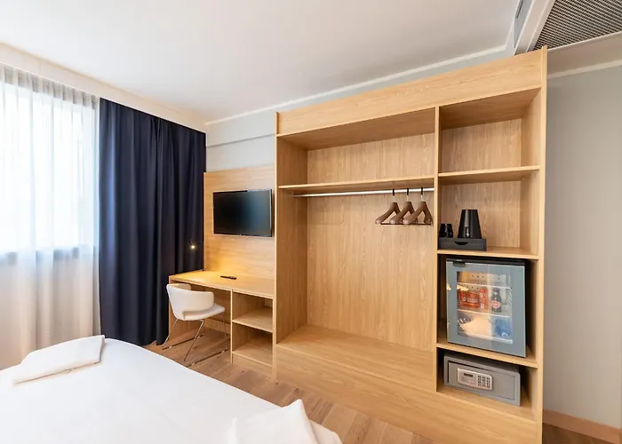 Neo Hotel