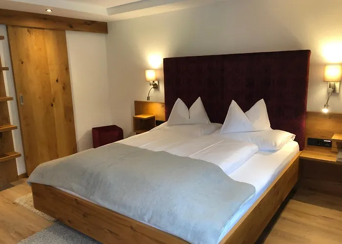 Hotel Garni Central - Zimmer - Studios - Apartments