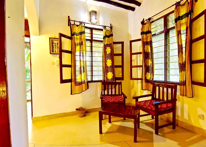 Mangrove Lodge