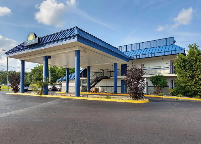 Days Inn By Wyndham Knoxville North