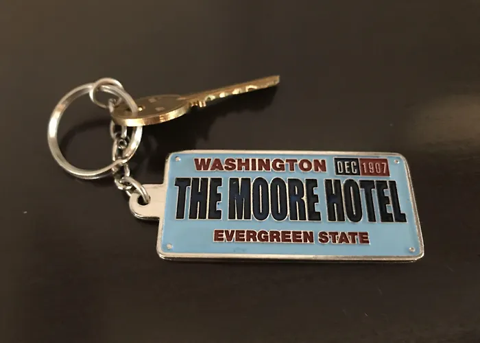 Moore Hotel