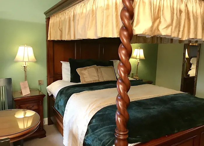Camden Arms Hotel