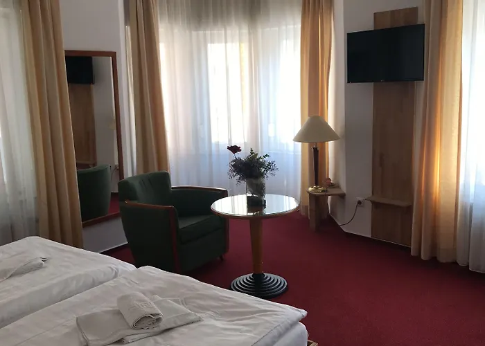 Hotel-Nachtwaechter