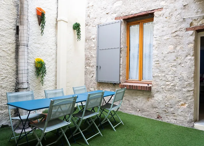 Le palais, hôtel - restaurant