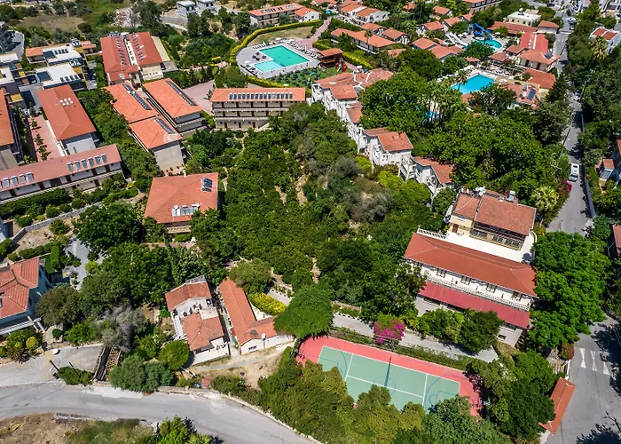 Riverside Garden Resort