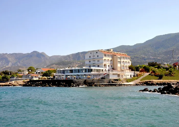Manolya Hotel