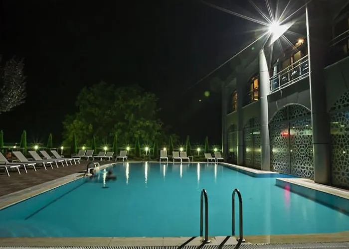 Sarot Termal Park Resort & Spa - Halal Hotel
