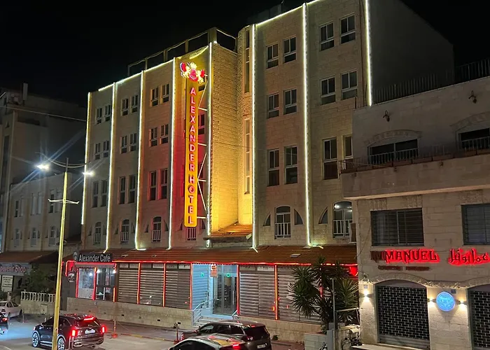Alexander Hotel