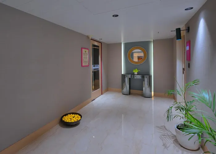 Grand Mercure Agra - An Accor Brand