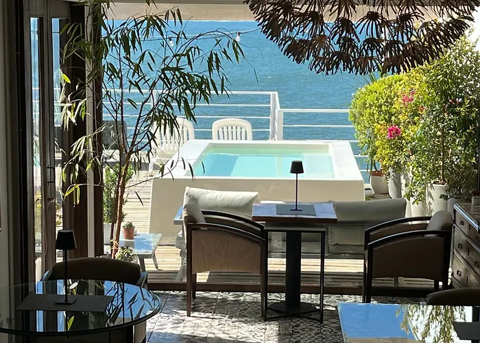 Laura Del Mar Hotel Boutique