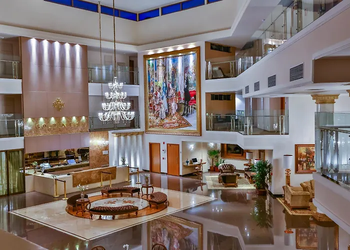 Golden Lis Hotel Boutique