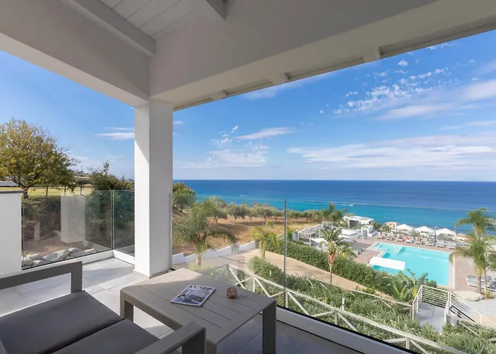 Midenza Suites&Residence