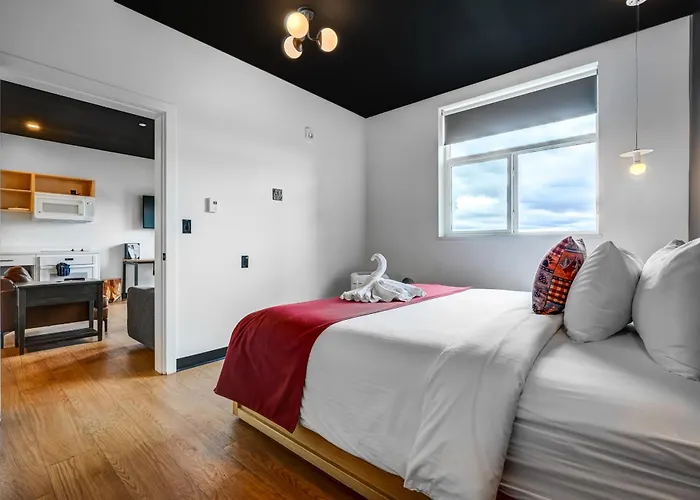 Raven Inn Whitehorse