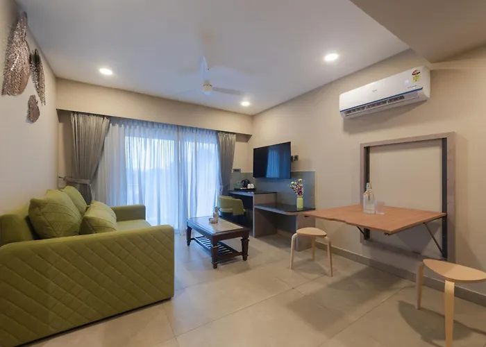 Hotel Sharda Residency