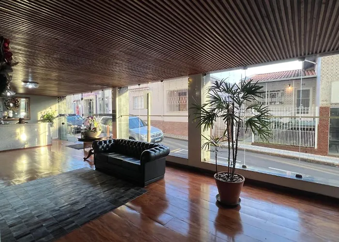 Hotel Dourado