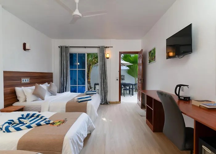 Coco Ukulhas Villa