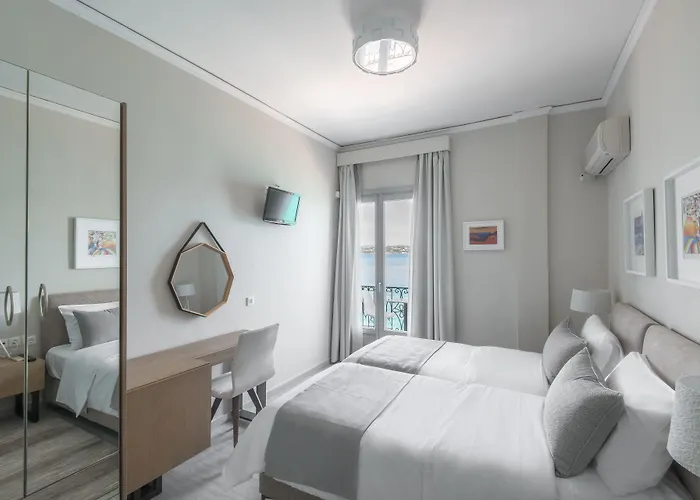 Klimis Hotel