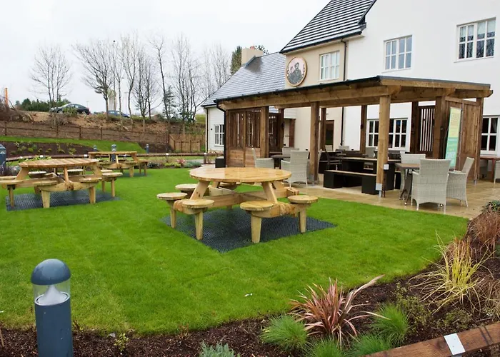 Chain Runner, Livingston By Marston'S Inns