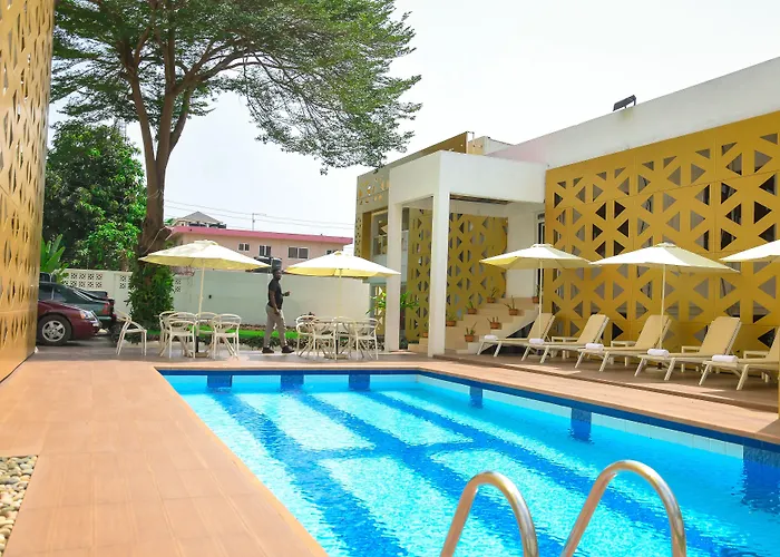 The Cabin Hotel
