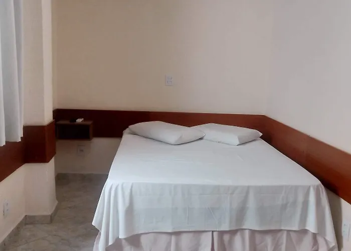 Lelis Hotel