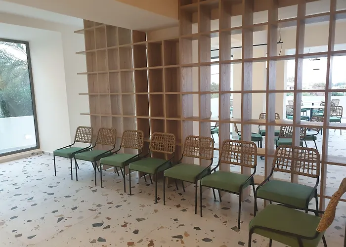 Mazoren Art Hotel