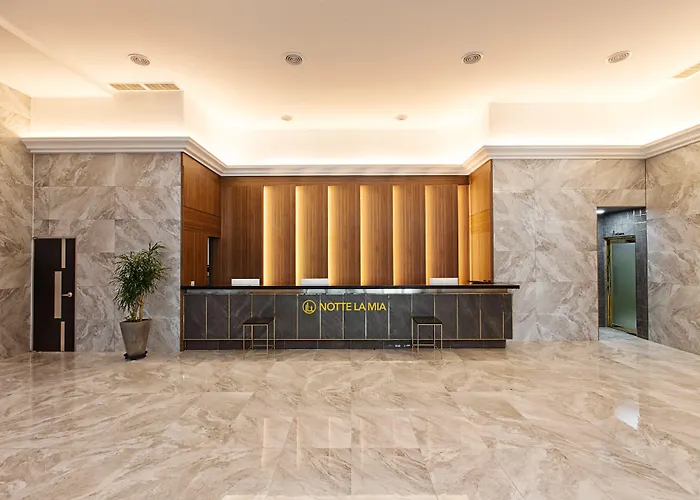 Notte La Mia Hotel