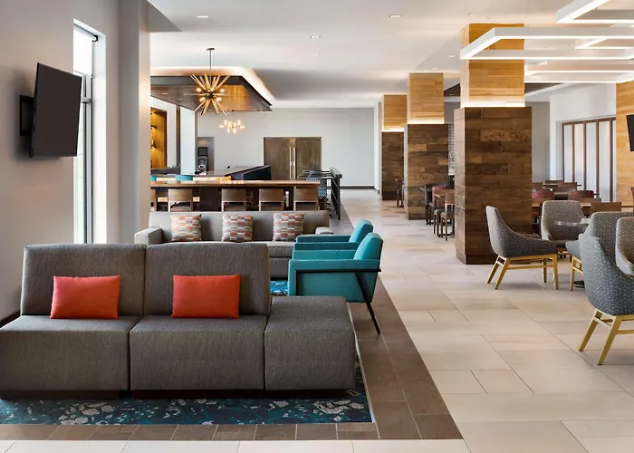 Hilton Garden Inn Milwaukee Brookfield Conference Center